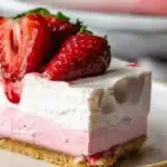 sparkling strawberry champagne cheesecake bars 2026 02 01 181354 1
